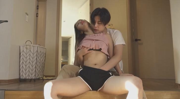 phim sex yuna9x,phum sex việt nam,sex địt gái việt Thanh niên trốn học ở nhà đụ chị chủ trọ tốt bụng khi chồng đi vắng